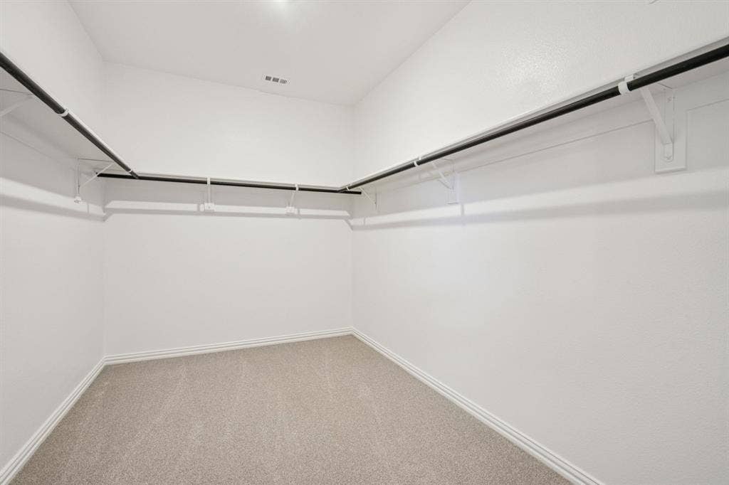 Photo is not of the actual home, but is an inspirational photo of builder’s model home and may depict options, furnishings, and/or decorator features that are not included.