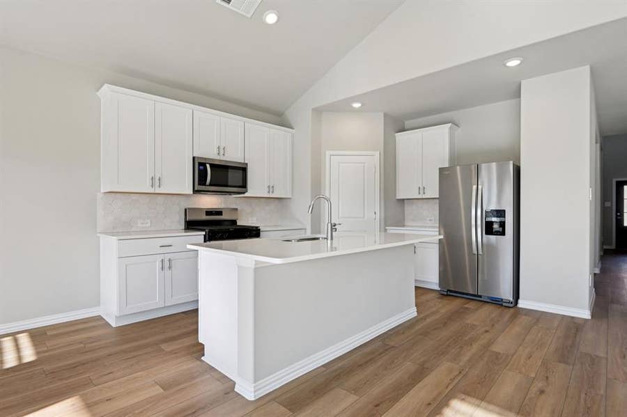 Property photo for 2117 Longchamp Lane, Seagoville, TX