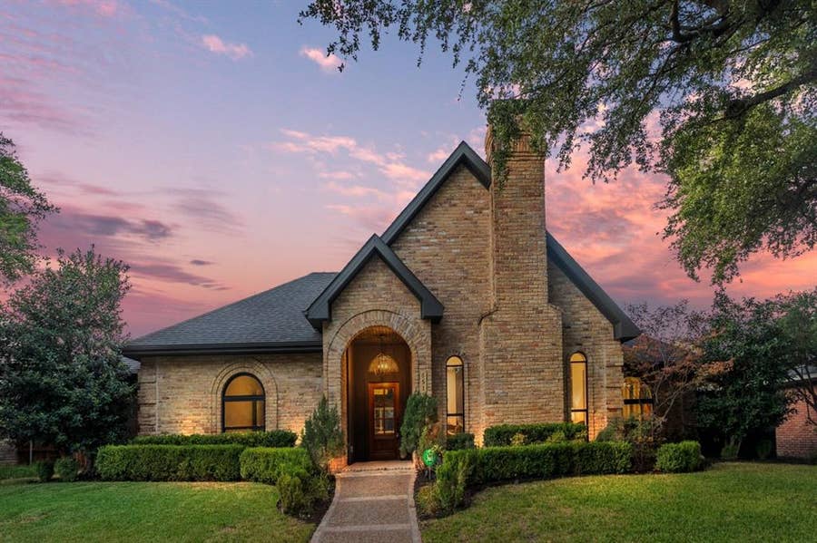 Property photo for 6515 Genstar Lane, Dallas, TX