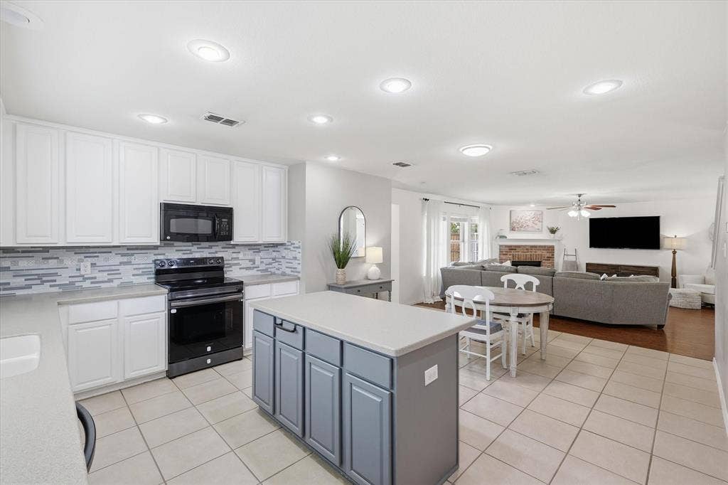 300 Highland Ridge Drive, Wylie, TX 75098 Upgraded kitchen with an abundance of cabinet space