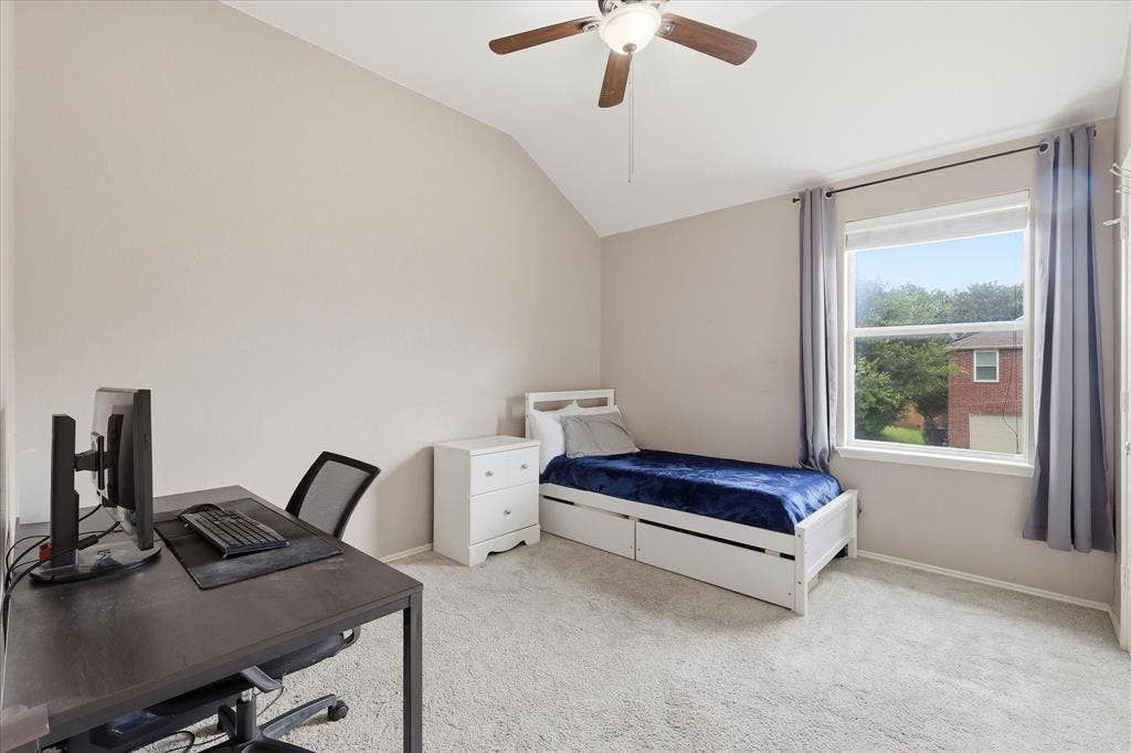 300 Highland Ridge Drive, Wylie, TX 75098 Second upstairs bedroom