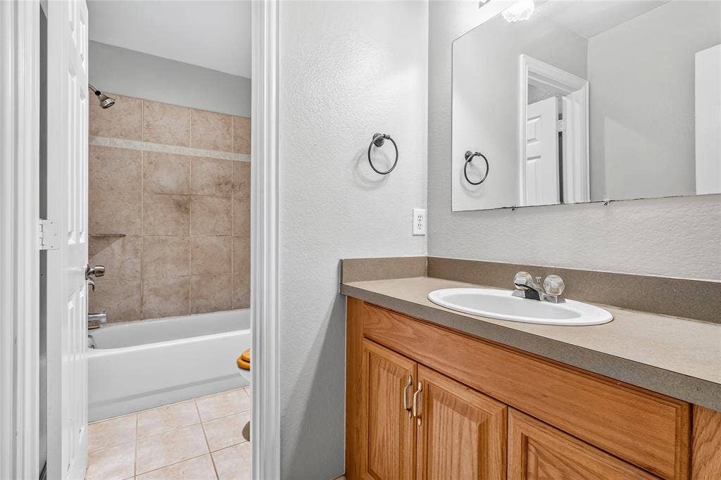 3409 Fannin Road, Melissa, TX 75454 3409 Fannin Road, Melissa, TX 75454