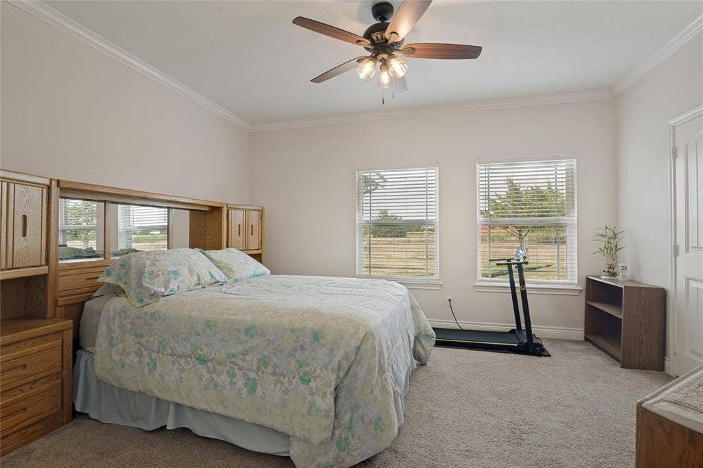 12830 Fm 2932, Forney, TX 75126 2nd primary w/ ensuite bathroom