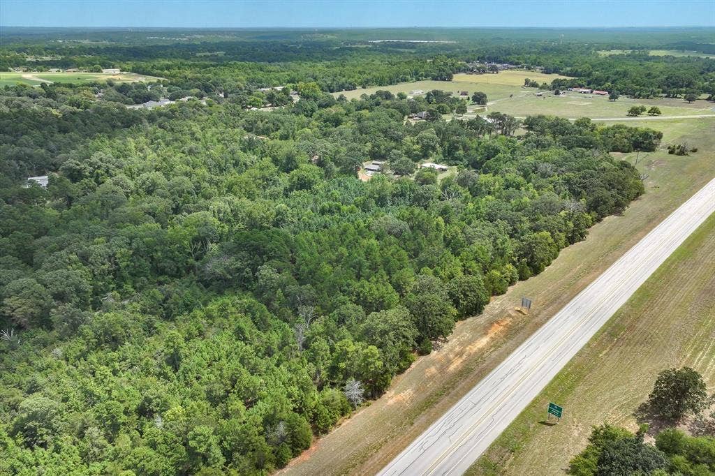 15307 Fm 849, Lindale, TX 75771