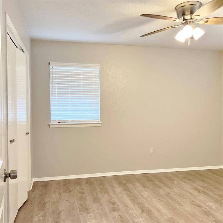 1420 Hillside Drive, Midlothian, TX 76065 1420 Hillside Drive, Midlothian, TX 76065
