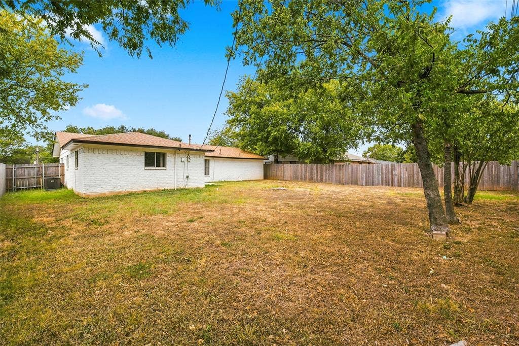 1113 Victoria Street, Bellmead, TX 76705 1113 Victoria Street, Bellmead, TX 76705