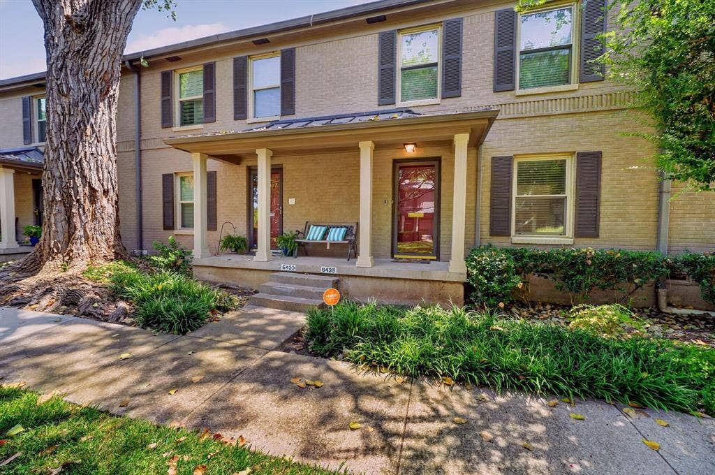 6435 Oriole Drive, #6435, Dallas, TX 75209 A serene place to call home!