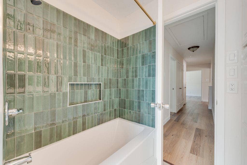 2833 Linden Lea, Irving, TX 75061