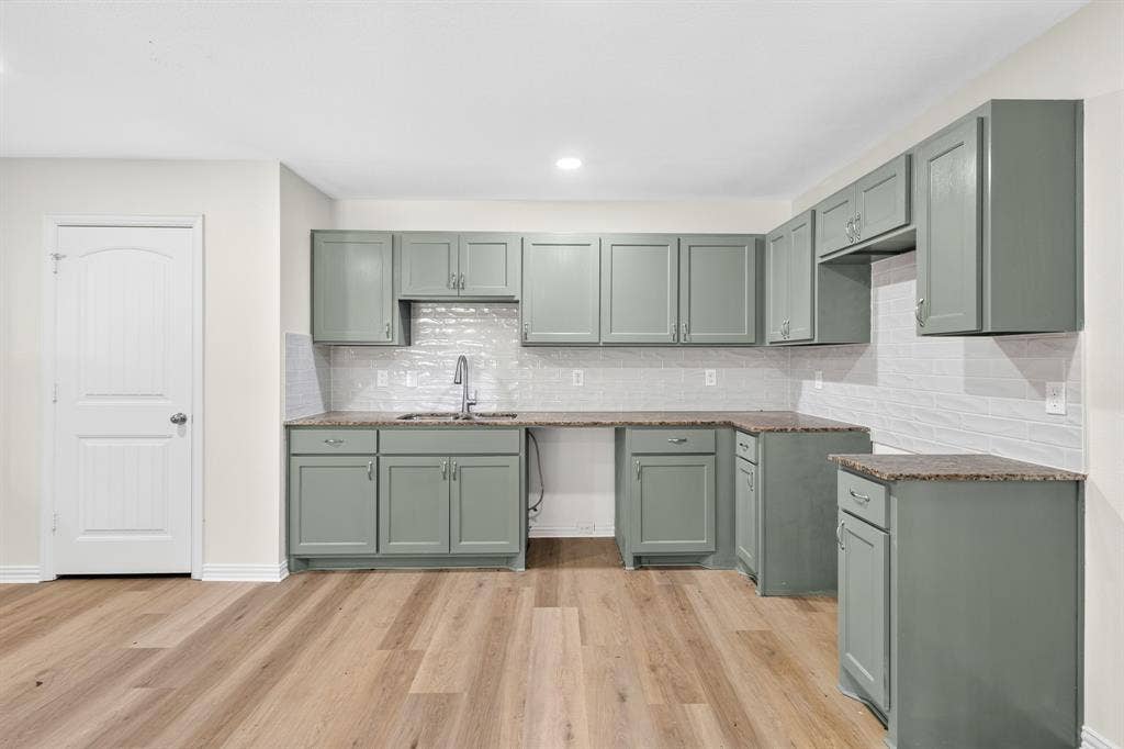 4920 S Peachtree Road, Balch Springs, TX 75180 4920 S Peachtree Road, Balch Springs, TX 75180