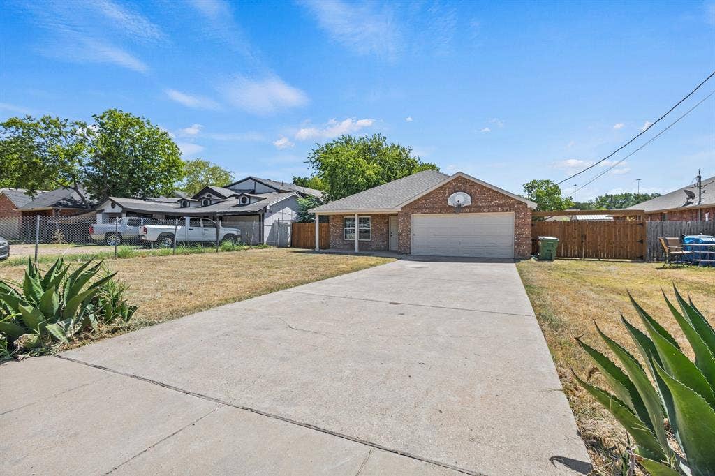 4920 S Peachtree Road, Balch Springs, TX 75180 4920 S Peachtree Road, Balch Springs, TX 75180