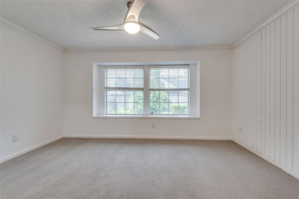 562 Mercer Street, Grand Prairie, TX 75052 562 Mercer Street, Grand Prairie, TX 75052