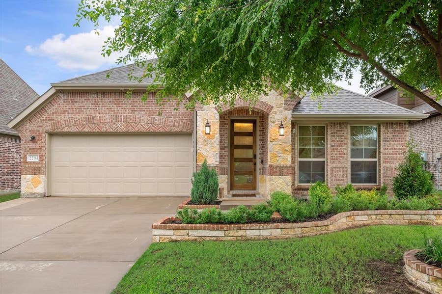 Property photo for 2204 Saratoga Drive, Melissa, TX