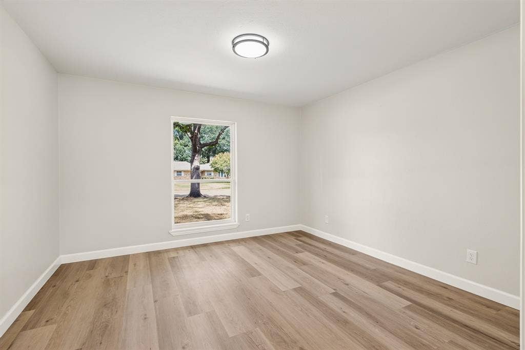 729 Surrey Circle, Grand Prairie, TX 75050 729 Surrey Circle, Grand Prairie, TX 75050