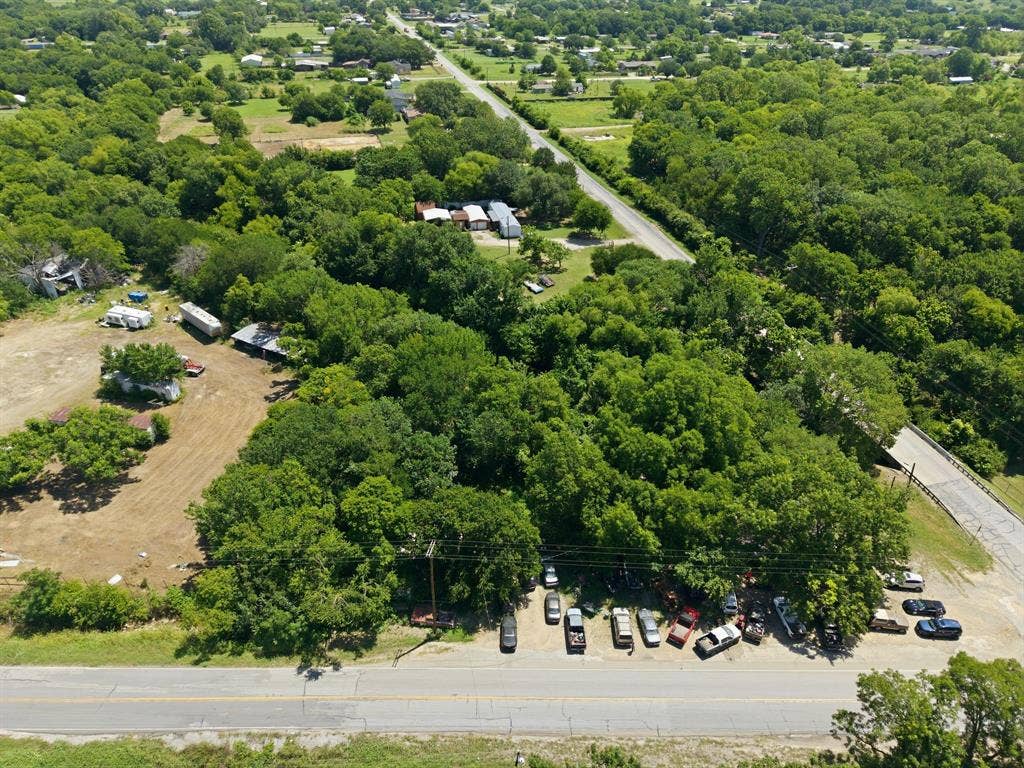 3212 Bilindsay Road, Combine, TX 75159 3212 Bilindsay Road, Combine, TX 75159
