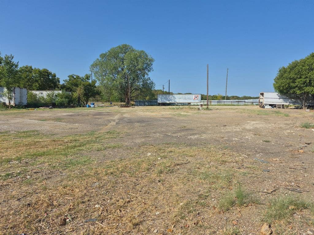 3212 Bilindsay Road, Combine, TX 75159 3212 Bilindsay Road, Combine, TX 75159