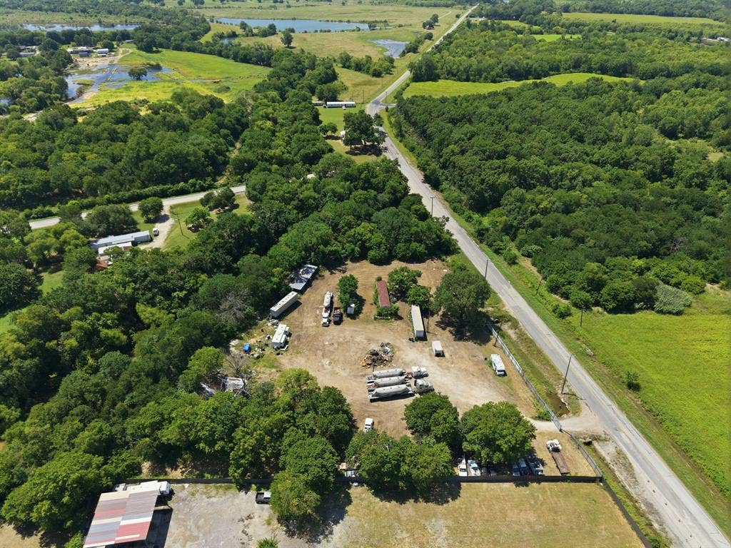 3212 Bilindsay Road, Combine, TX 75159 3212 Bilindsay Road, Combine, TX 75159