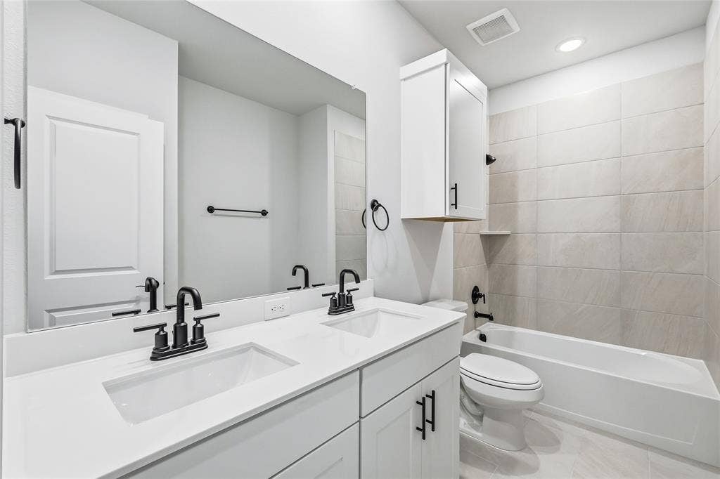 7281 Confetti Lane, Frisco, TX 75033 7281 Confetti Lane, Frisco, TX 75033