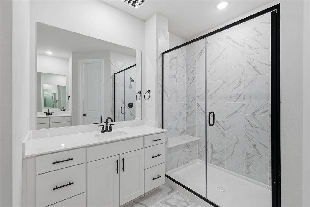 7281 Confetti Lane, Frisco, TX 75033 7281 Confetti Lane, Frisco, TX 75033