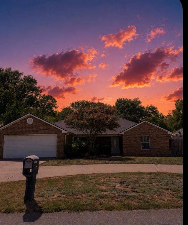 311 Baker Street, Lindale, TX 75771 311 Baker Street, Lindale, TX 75771