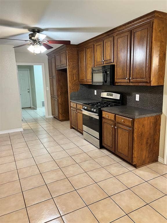 311 Baker Street, Lindale, TX 75771 311 Baker Street, Lindale, TX 75771