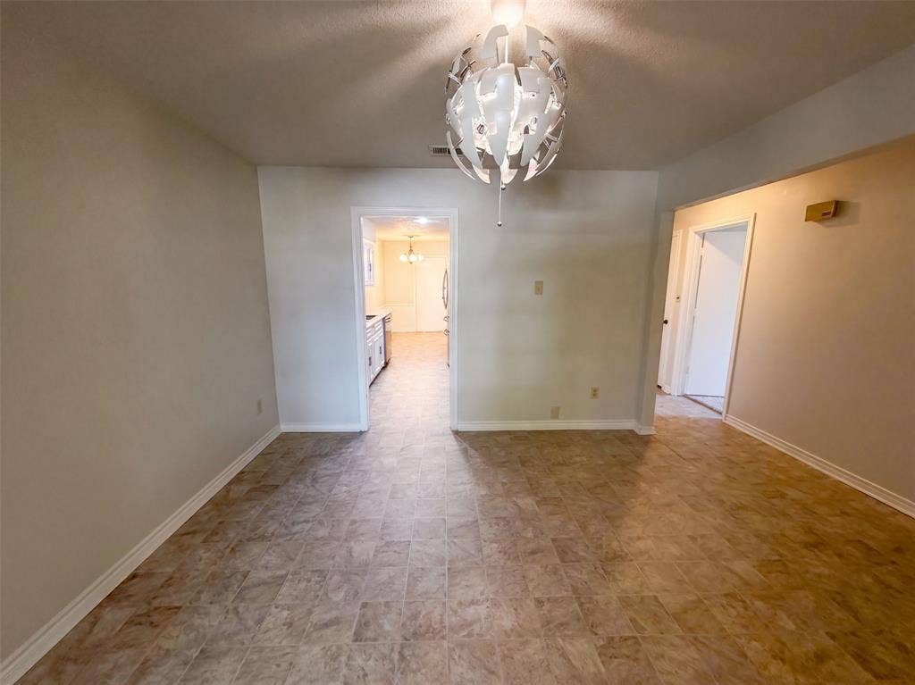4824 Berridge Lane, Dallas, TX 75227 4824 Berridge Lane, Dallas, TX 75227