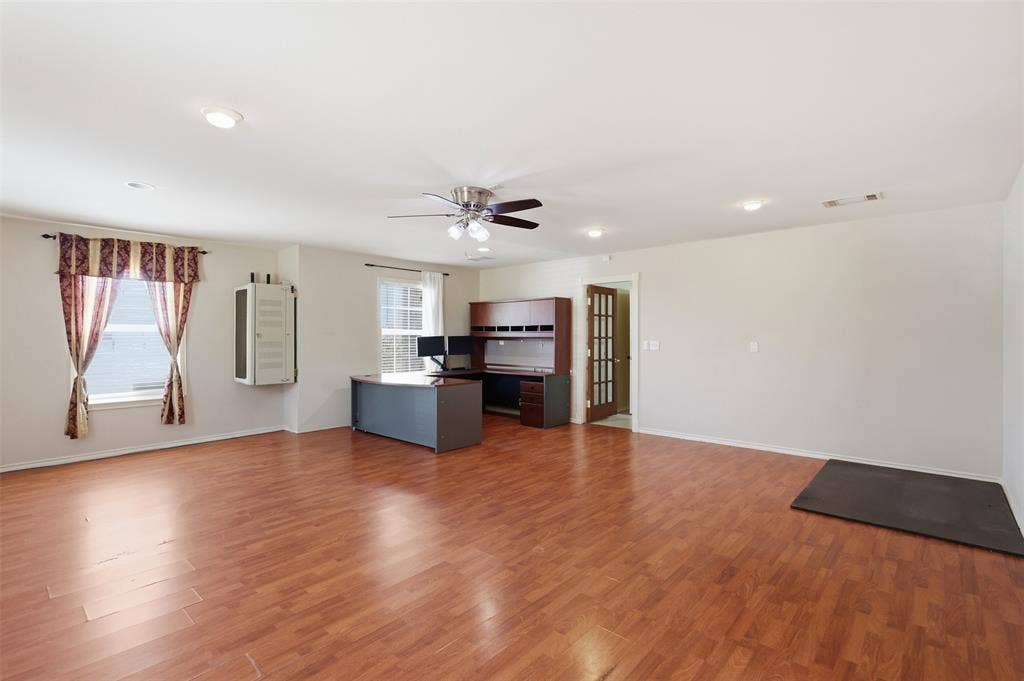 5642 County Road 597, Farmersville, TX 75442 Alternate view of bonus room showing the large size of the space.