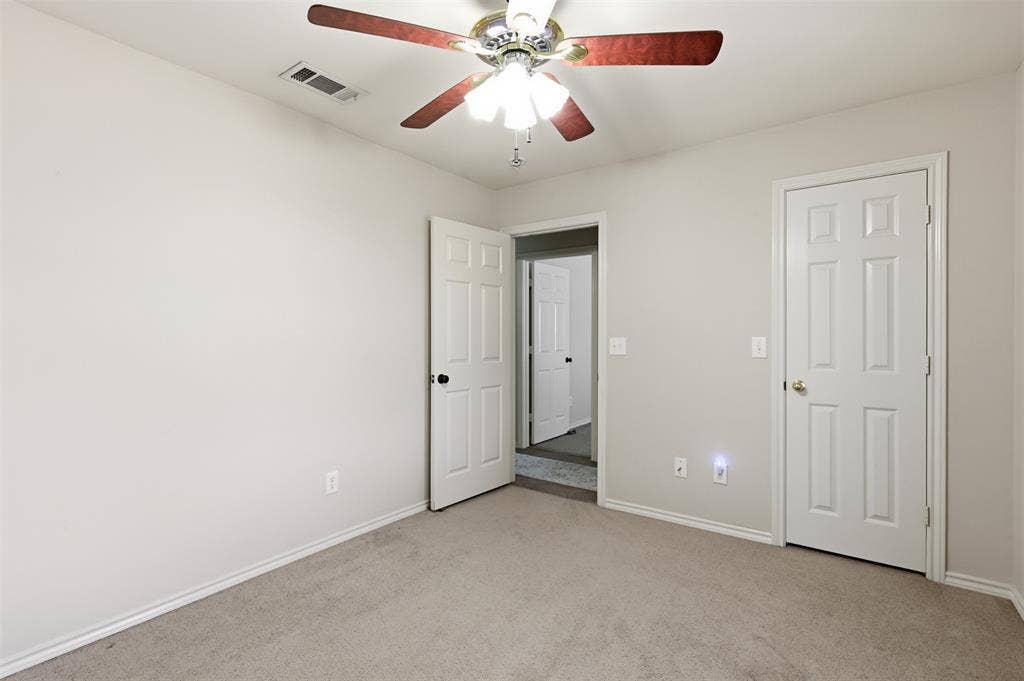 5642 County Road 597, Farmersville, TX 75442 Alternate view of third bedroom looking towards hallway.