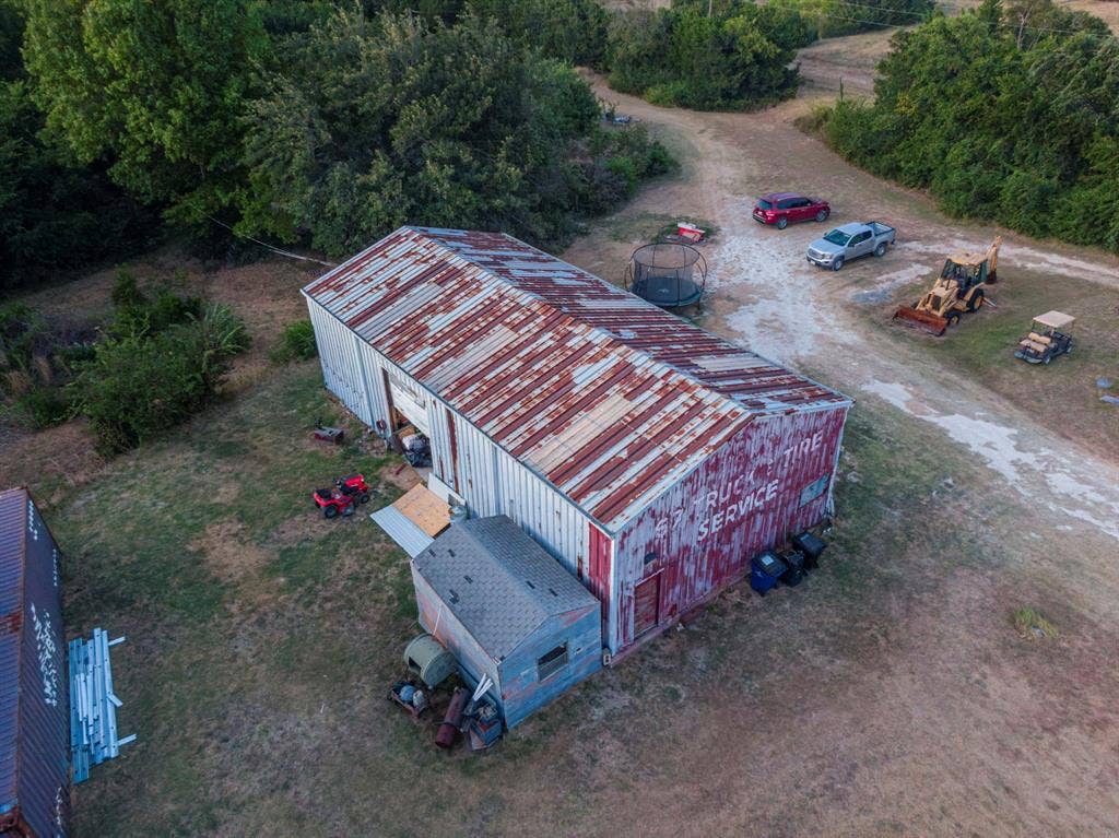 3441 Bluegrass Drive, Midlothian, TX 76065
