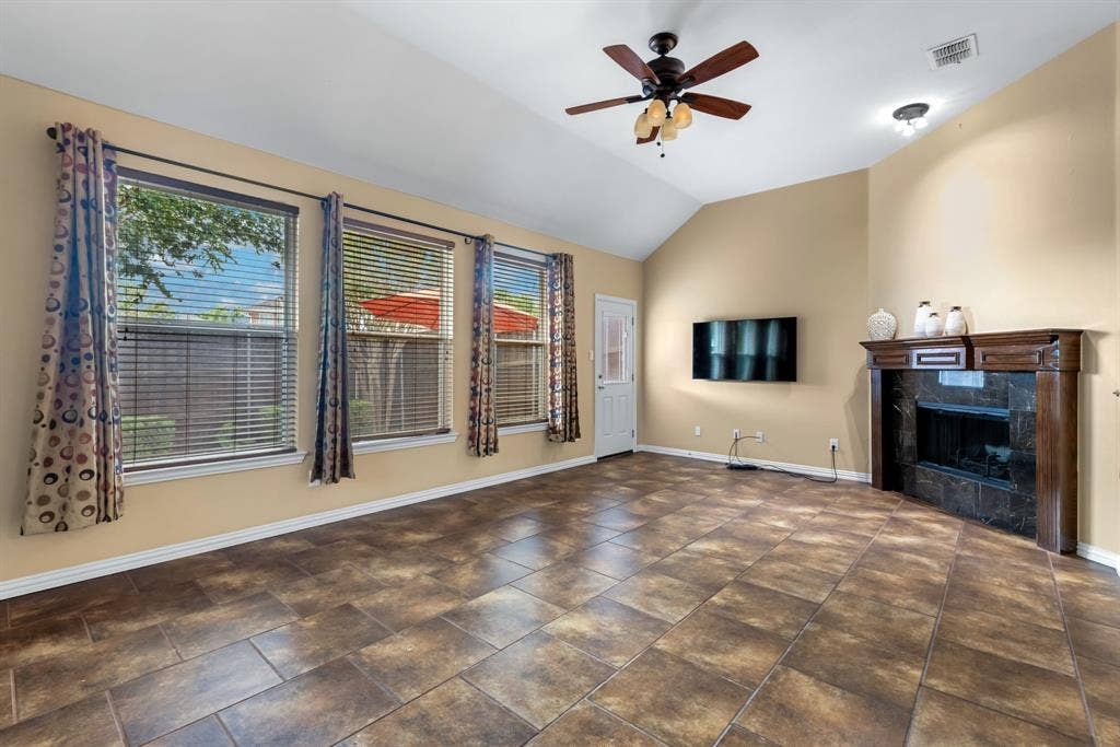 2600 Oakland Hills Drive, Plano, TX 75025 2600 Oakland Hills Drive, Plano, TX 75025