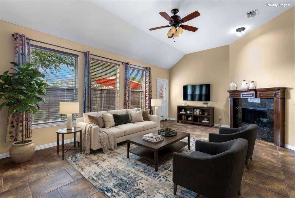 2600 Oakland Hills Drive, Plano, TX 75025 Virtually Staged