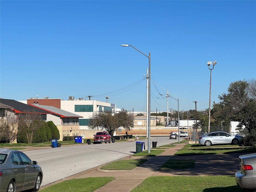 109 Wilshire Drive, Euless, TX 76040 109 Wilshire Drive, Euless, TX 76040