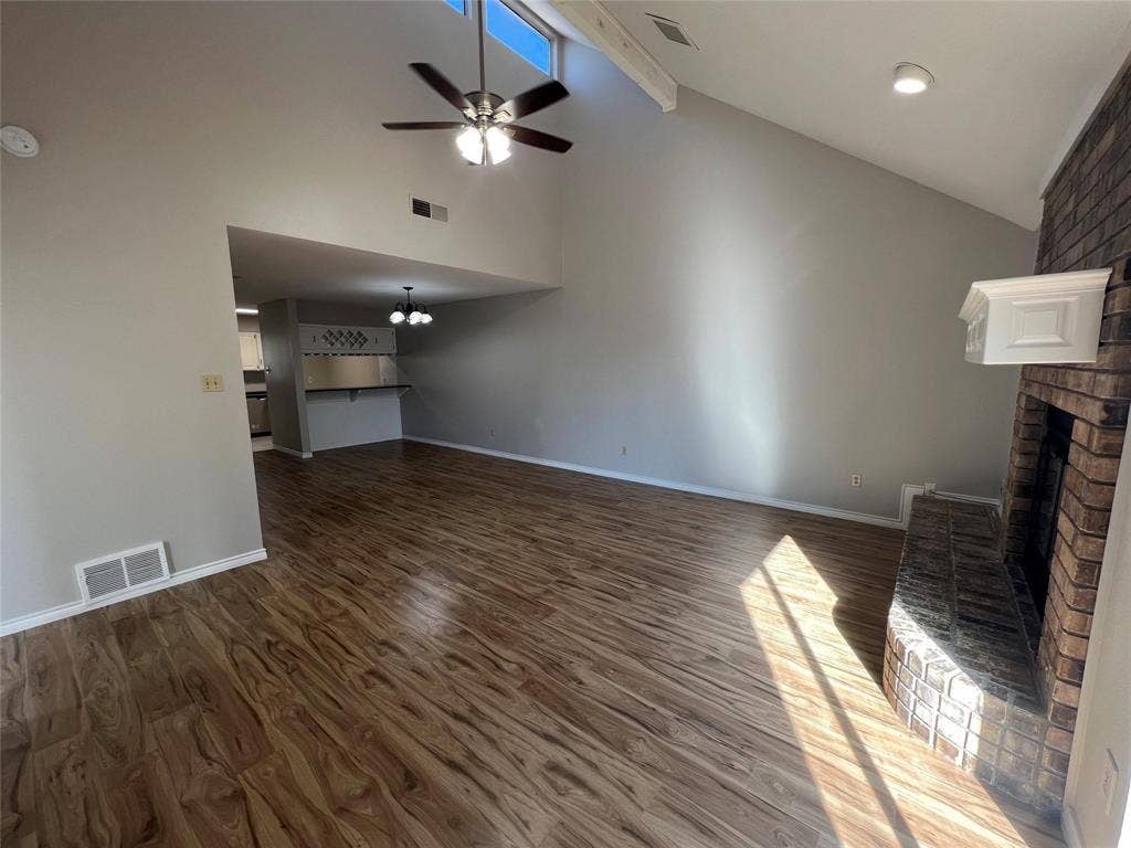 109 Wilshire Drive, Euless, TX 76040 109 Wilshire Drive, Euless, TX 76040