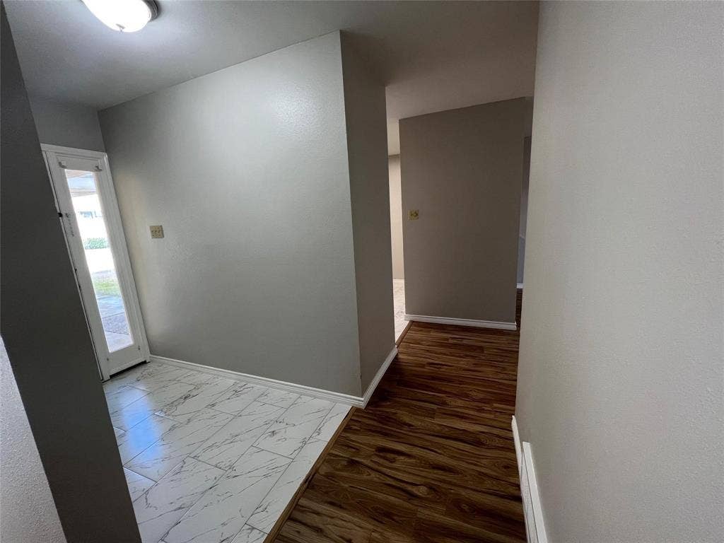 109 Wilshire Drive, Euless, TX 76040 109 Wilshire Drive, Euless, TX 76040