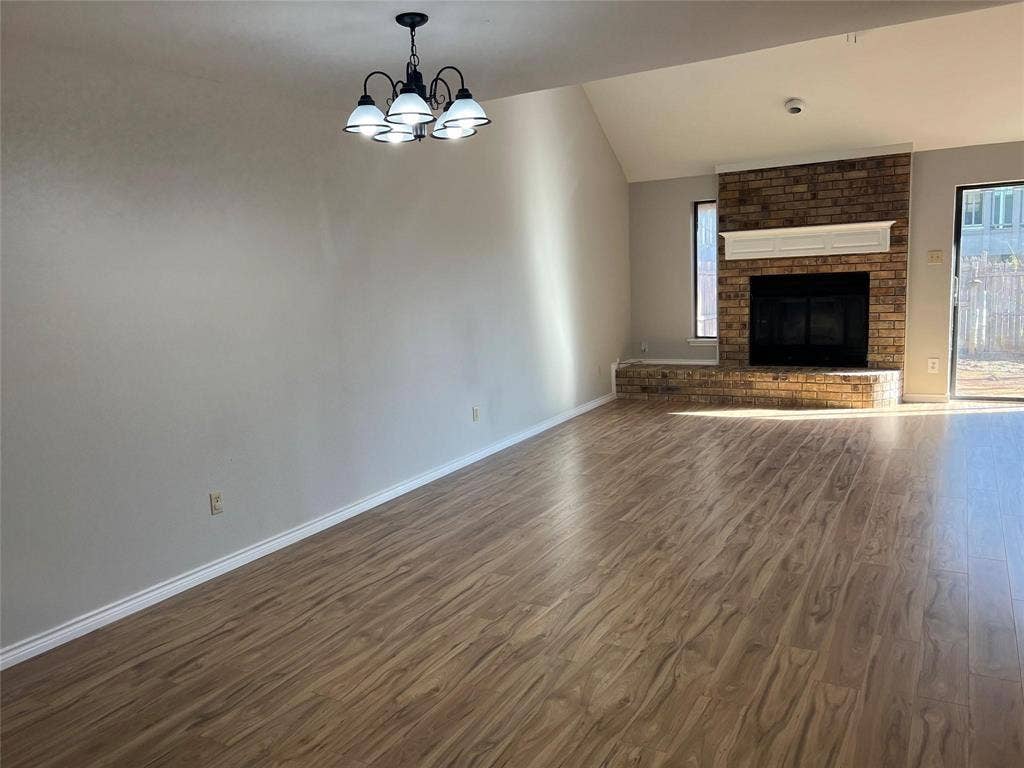 109 Wilshire Drive, Euless, TX 76040 109 Wilshire Drive, Euless, TX 76040