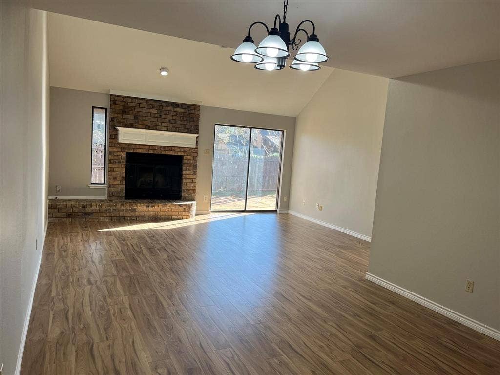 109 Wilshire Drive, Euless, TX 76040 109 Wilshire Drive, Euless, TX 76040