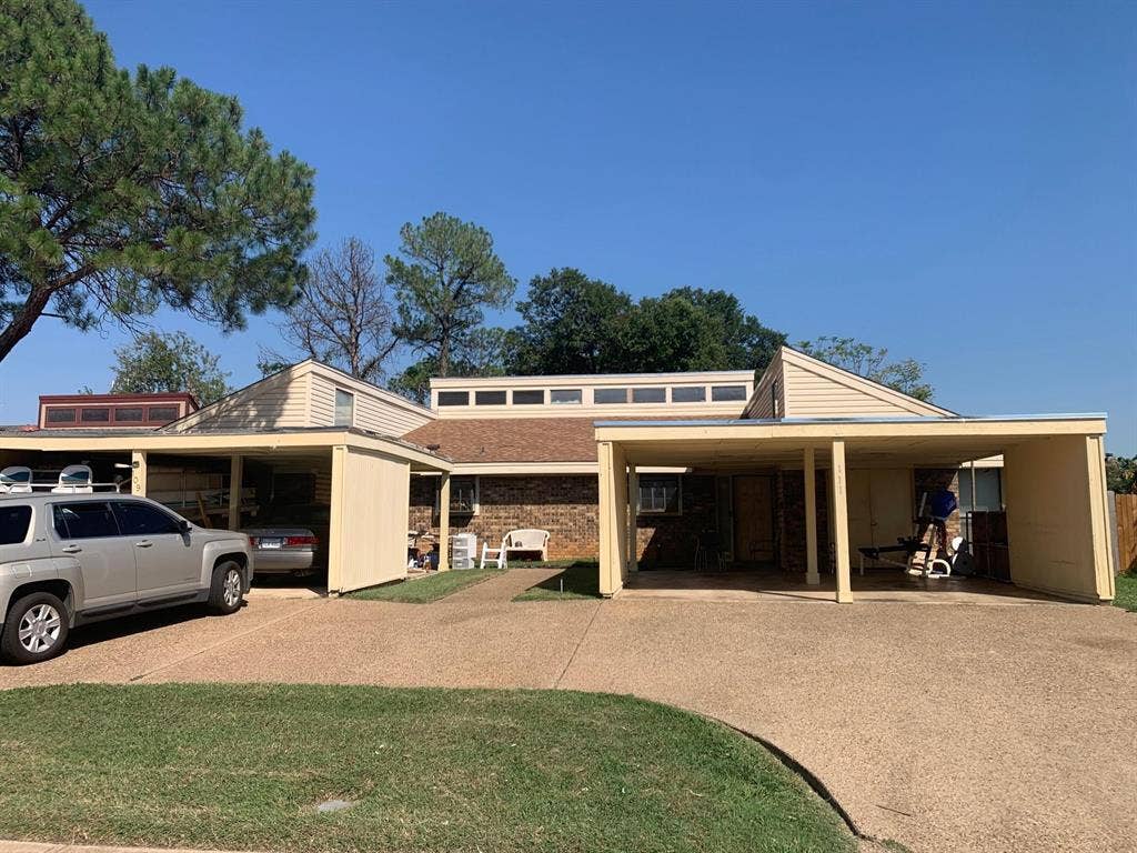 109 Wilshire Drive, Euless, TX 76040 109 Wilshire Drive, Euless, TX 76040