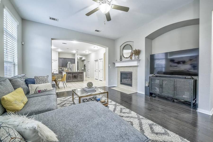 Property photo for 3904 Deer Lake Drive, McKinney, TX