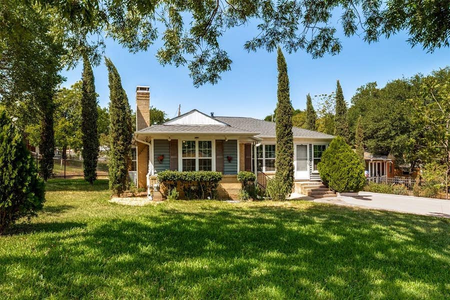Property photo for 705 Reverchon Drive, Dallas, TX