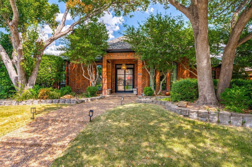 3916 Tumbril Lane, Plano, TX 75023 Welcome Home!