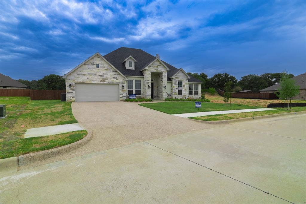 2489 Timber Hills Drive, Burleson, TX 76028 2489 Timber Hills Drive, Burleson, TX 76028