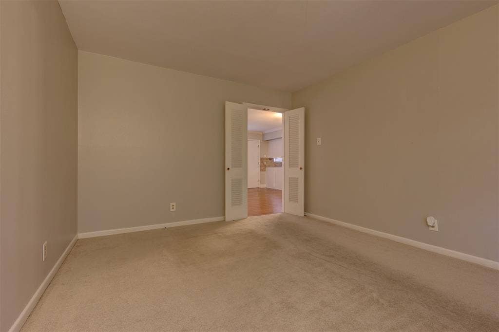 2012 Mountainview Drive, Waco, TX 76710 2012 Mountainview Drive, Waco, TX 76710