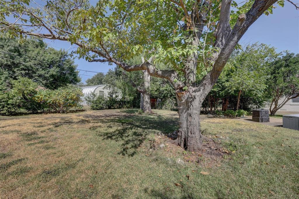 2012 Mountainview Drive, Waco, TX 76710 2012 Mountainview Drive, Waco, TX 76710