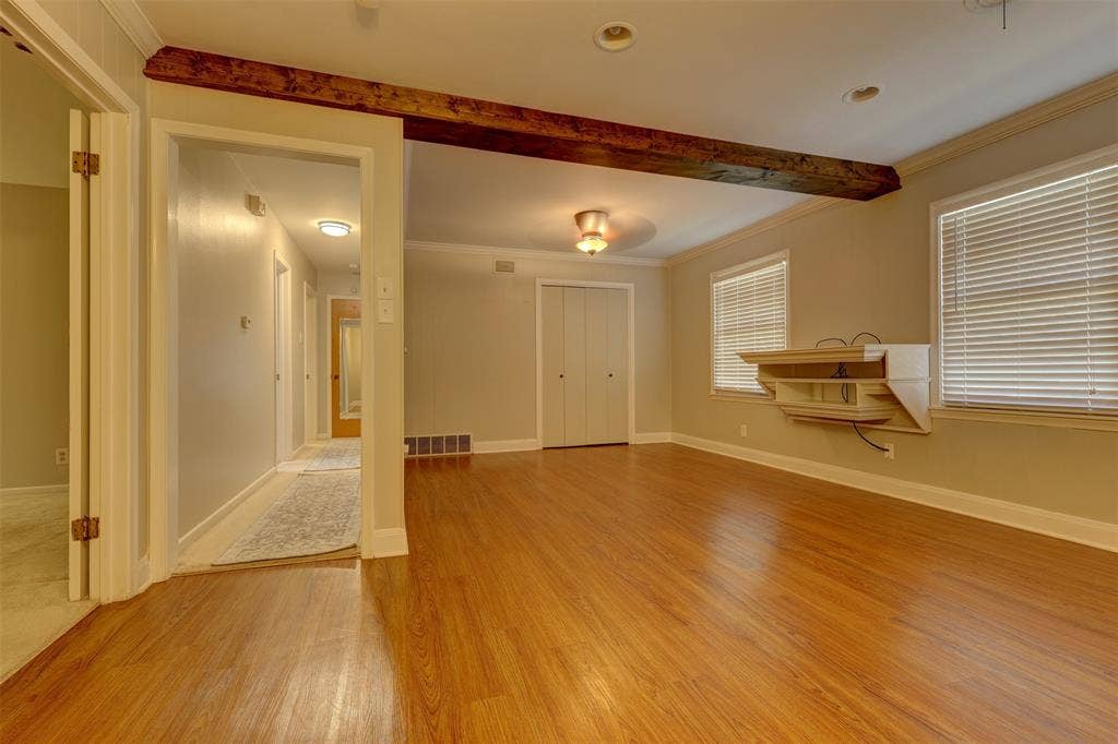2012 Mountainview Drive, Waco, TX 76710 2012 Mountainview Drive, Waco, TX 76710