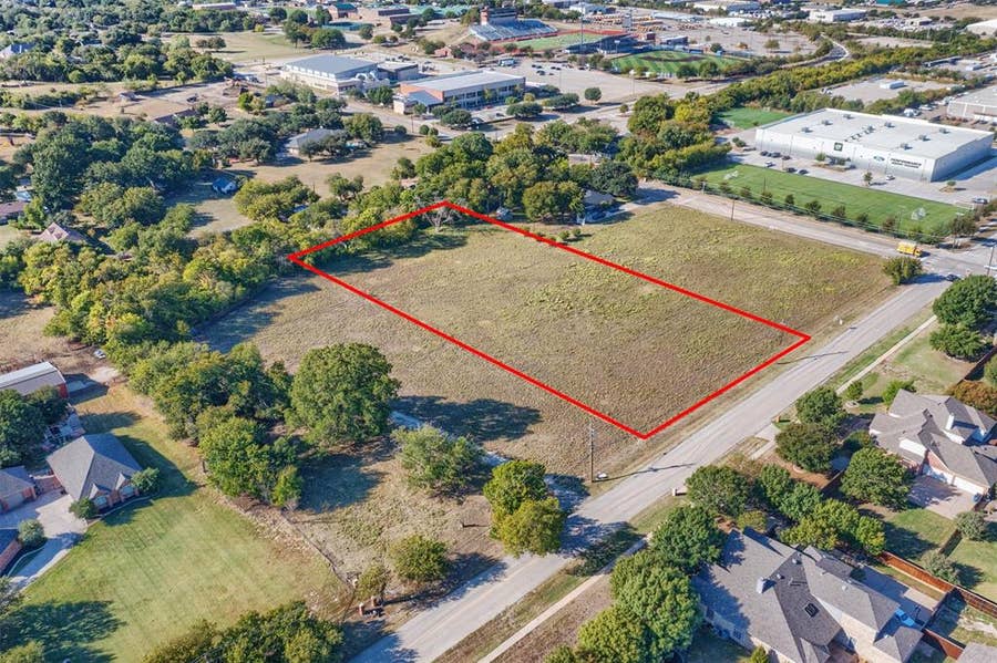 Property photo for 7699 Meadow Hill Drive, Frisco, TX