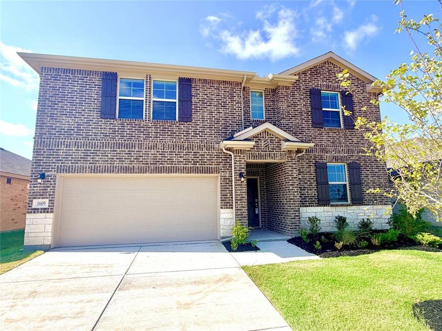 Property photo for 1609 Gulin, Royse City, TX