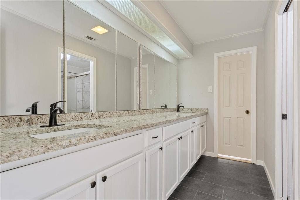 3400 Timbermill Road, Waco, TX 76710 2nd Bathroom