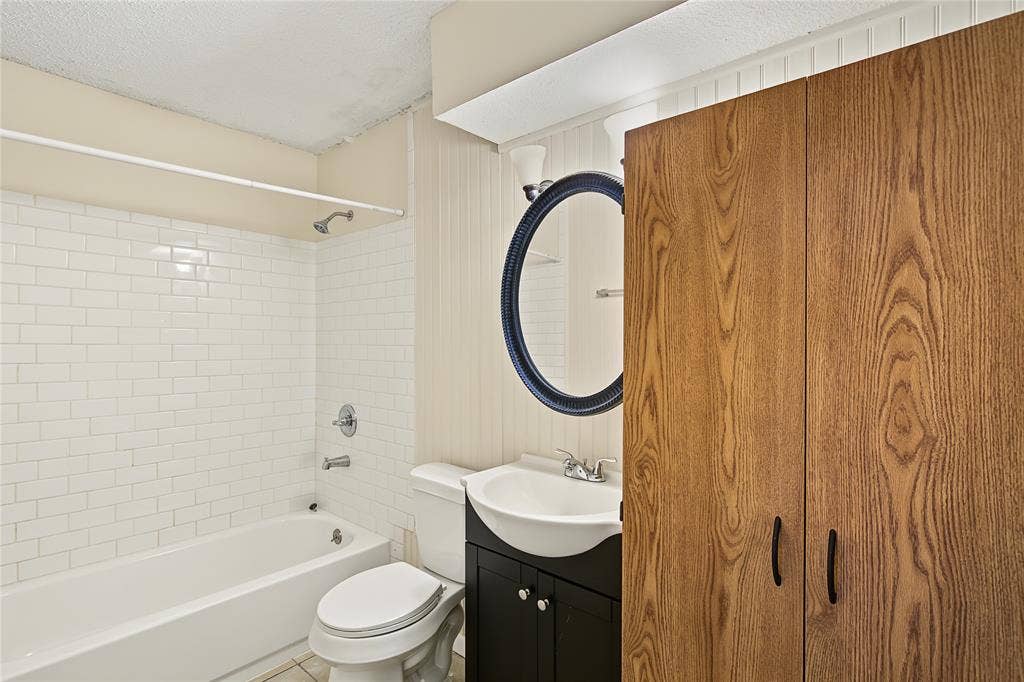 125 Allencrest Drive, White Settlement, TX 76108 125 Allencrest Drive, White Settlement, TX 76108