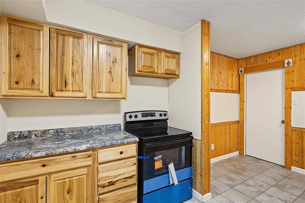 125 Allencrest Drive, White Settlement, TX 76108 125 Allencrest Drive, White Settlement, TX 76108