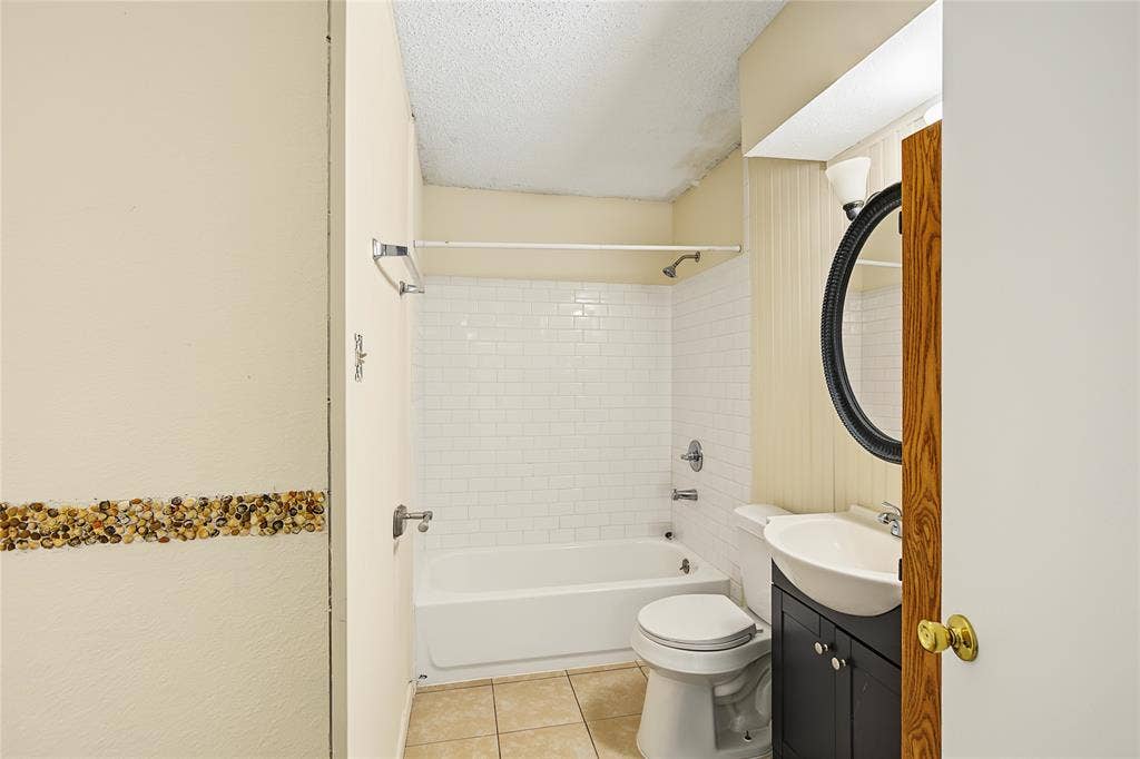 125 Allencrest Drive, White Settlement, TX 76108 125 Allencrest Drive, White Settlement, TX 76108