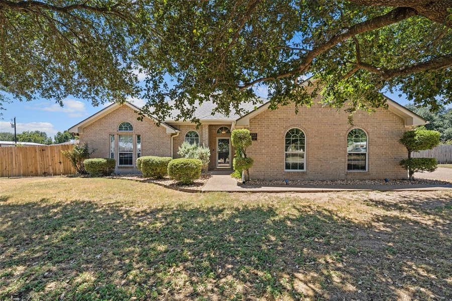 Property photo for 643 Woodard Lane, Bruceville Eddy, TX